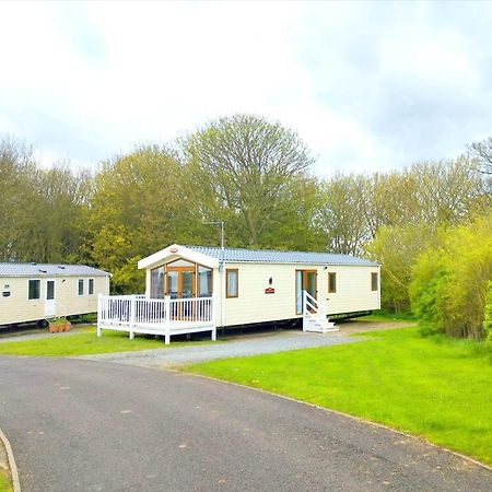 Sand Le Mere Holiday Village Caravan Hire Tunstall  Exterior foto